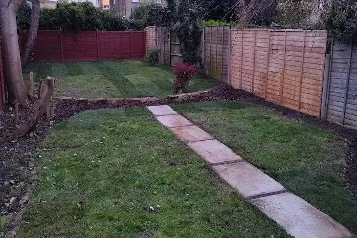 Garden Cleaning Service Notting Hill — Move-on Up handyman cleaning garden