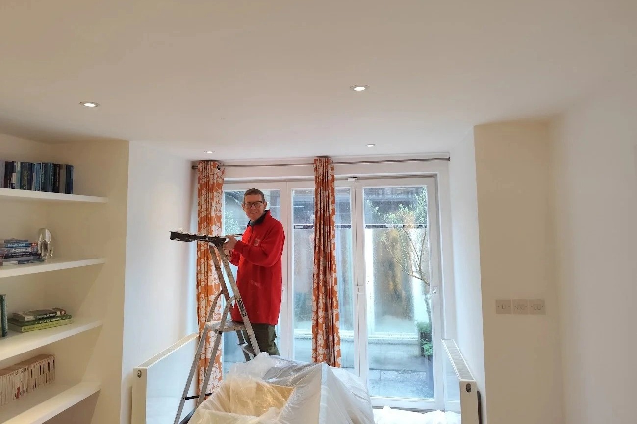 Handyman service Notting Hill — Painting Service